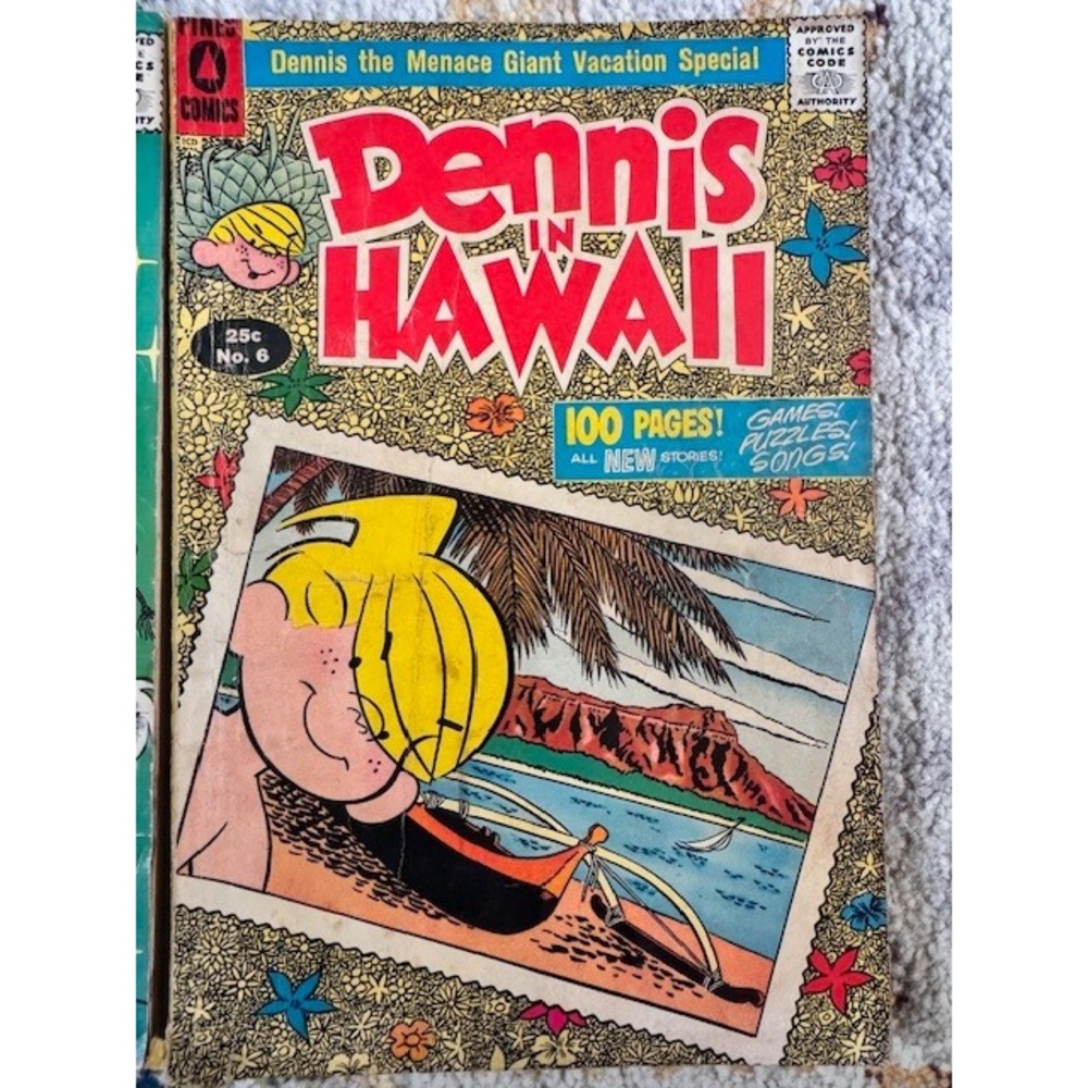 Vintage Dennis the Menace Comic Lot Giant Christmas No 5 Hawaii No 6 Pines 1950s